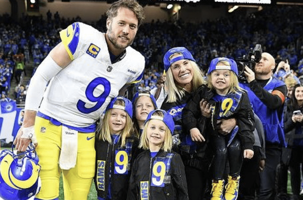 Meet a Mom:  NFL Wife & Podcast Host Kelly Stafford!